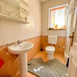 Emilija アパート