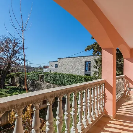 Apartamento Emilija *